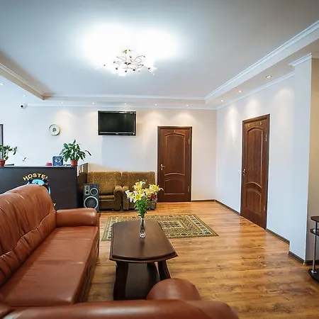 Getman Hostel *